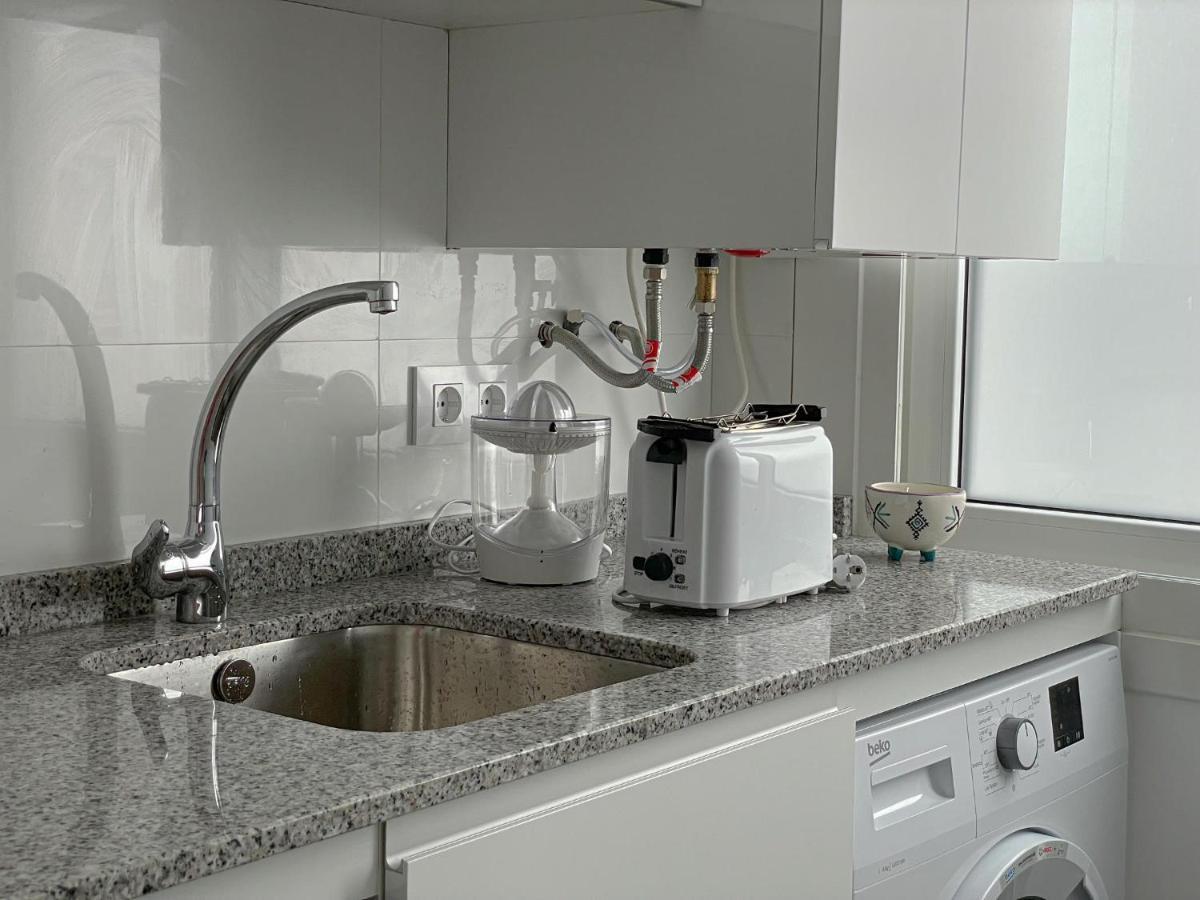 Housingcoruna Riazor Playa A Coruna Ngoại thất bức ảnh
